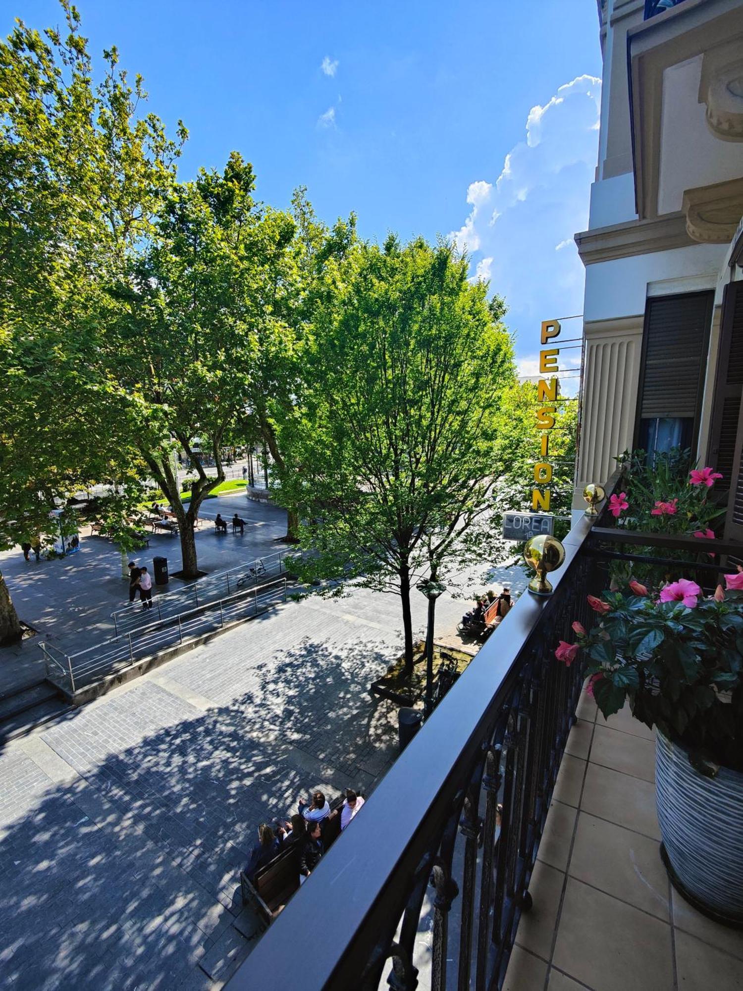 Pension Lorea San Sebastián Exterior foto